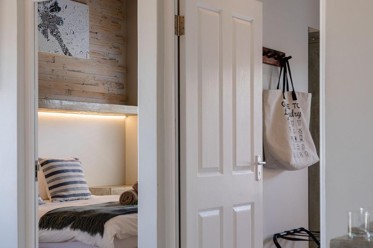 Organic Stay Guesthouse Свакопмунд Экстерьер фото