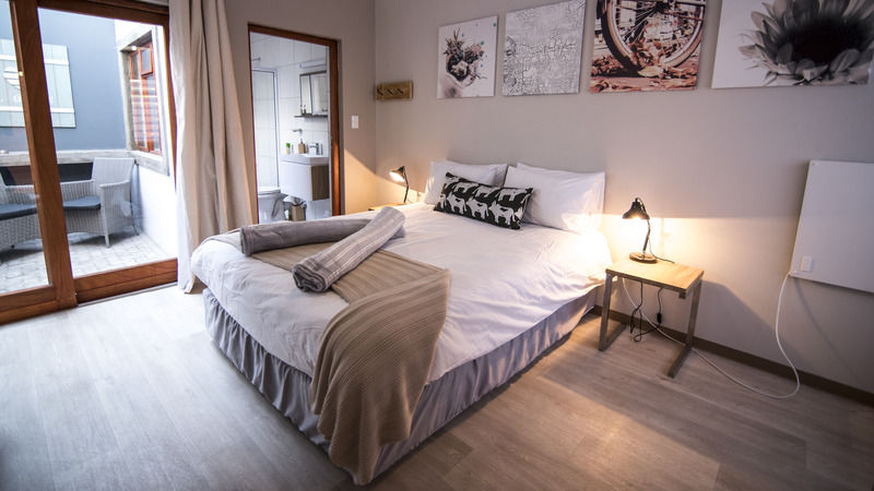 Organic Stay Guesthouse Свакопмунд Экстерьер фото
